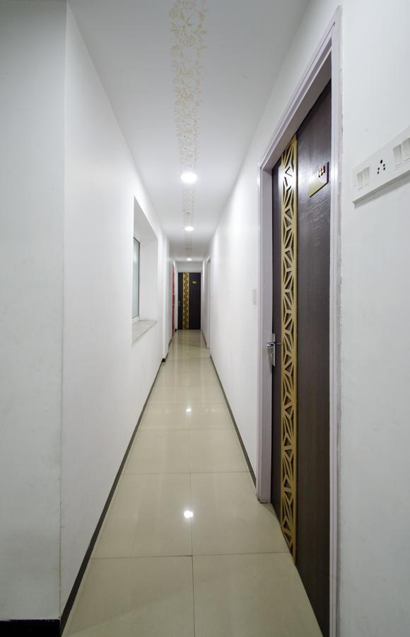 Oyo 8504 Namans Inn Kalkutta Exterior foto